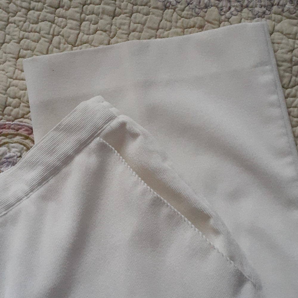 Pants - Picture 3 of 10